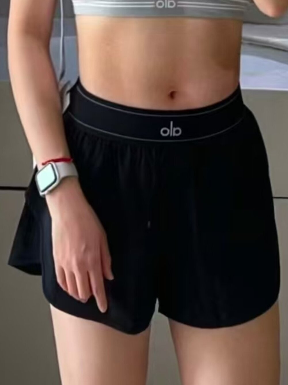 👩🚒Black ALO Match Point Short😋High-Rise |Versatile|New With Tags - Picture 8 of 8